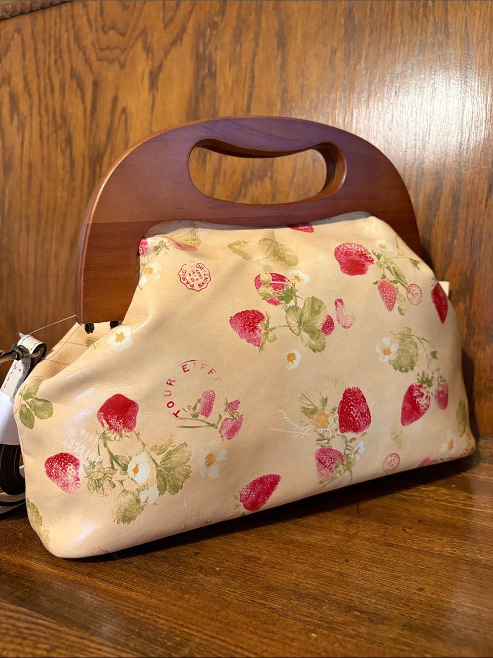 NWT-Patricia Nash-SET-Parisian๐Strawberry-Sandrine Bag & Fira Frame Wallet-$258 - Picture 4 of 16
